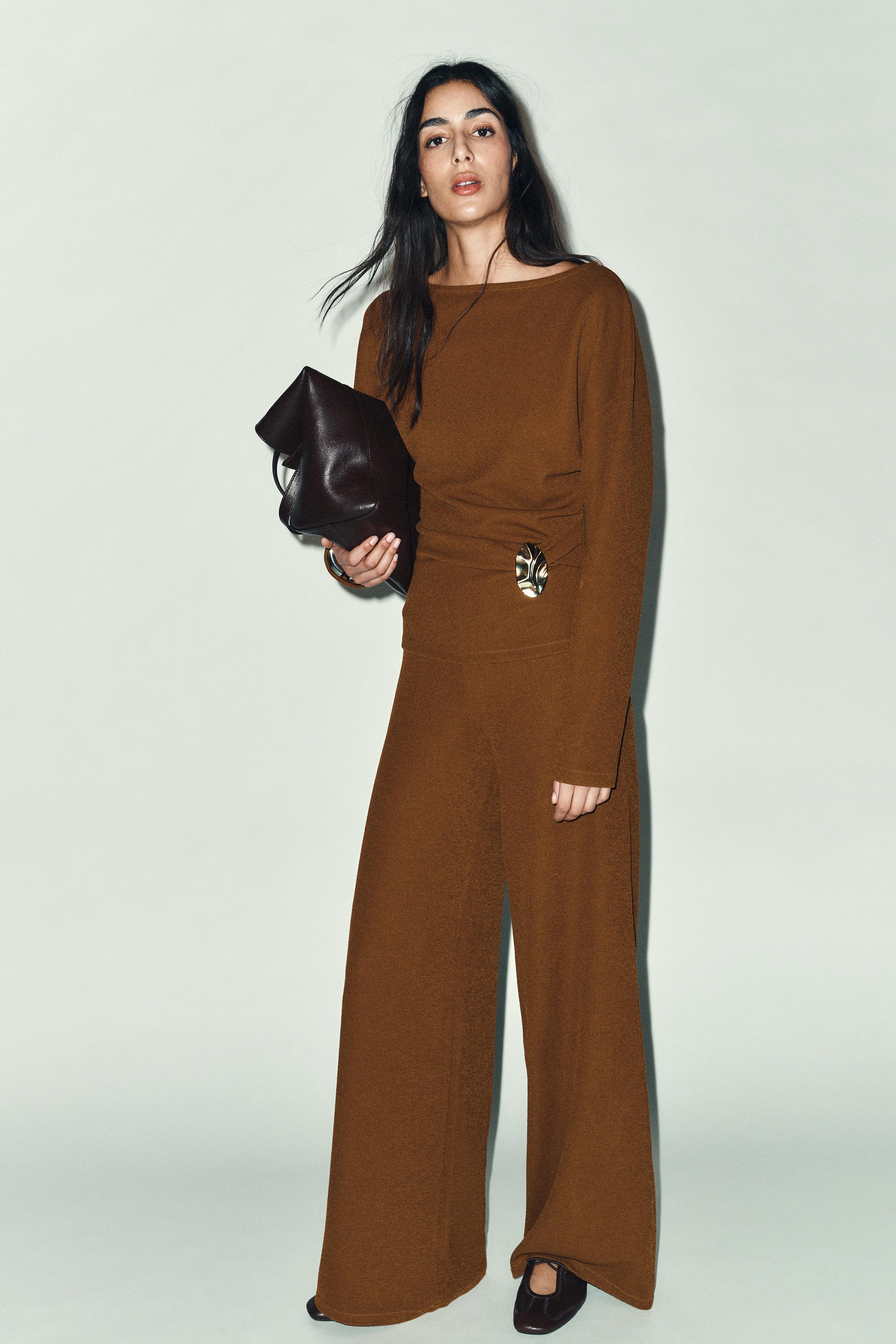 TEXTURED WIDE LEG PANTS